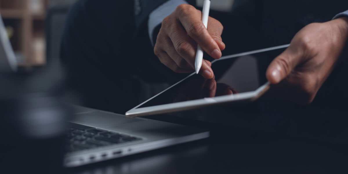 Stylus writing on tablet